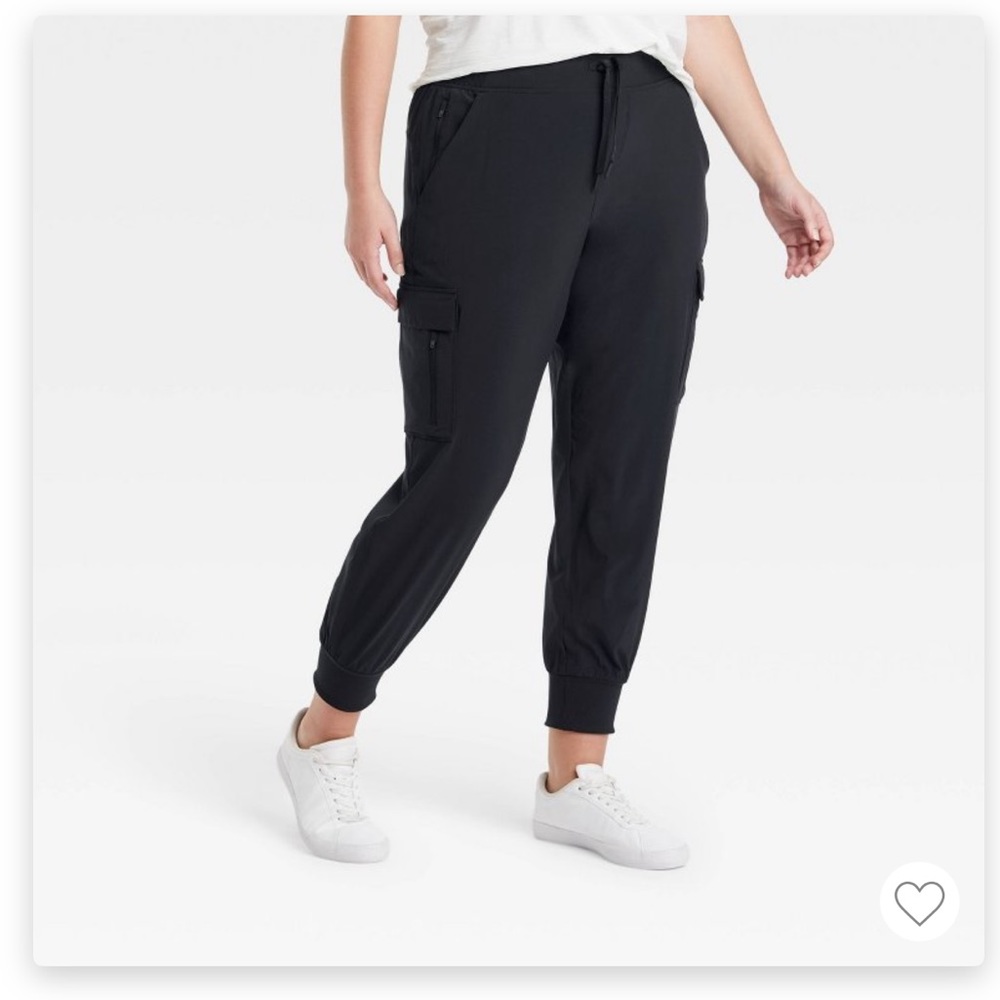 Women's All In Motion Stretch Woven Tapered Joggers Size Medium